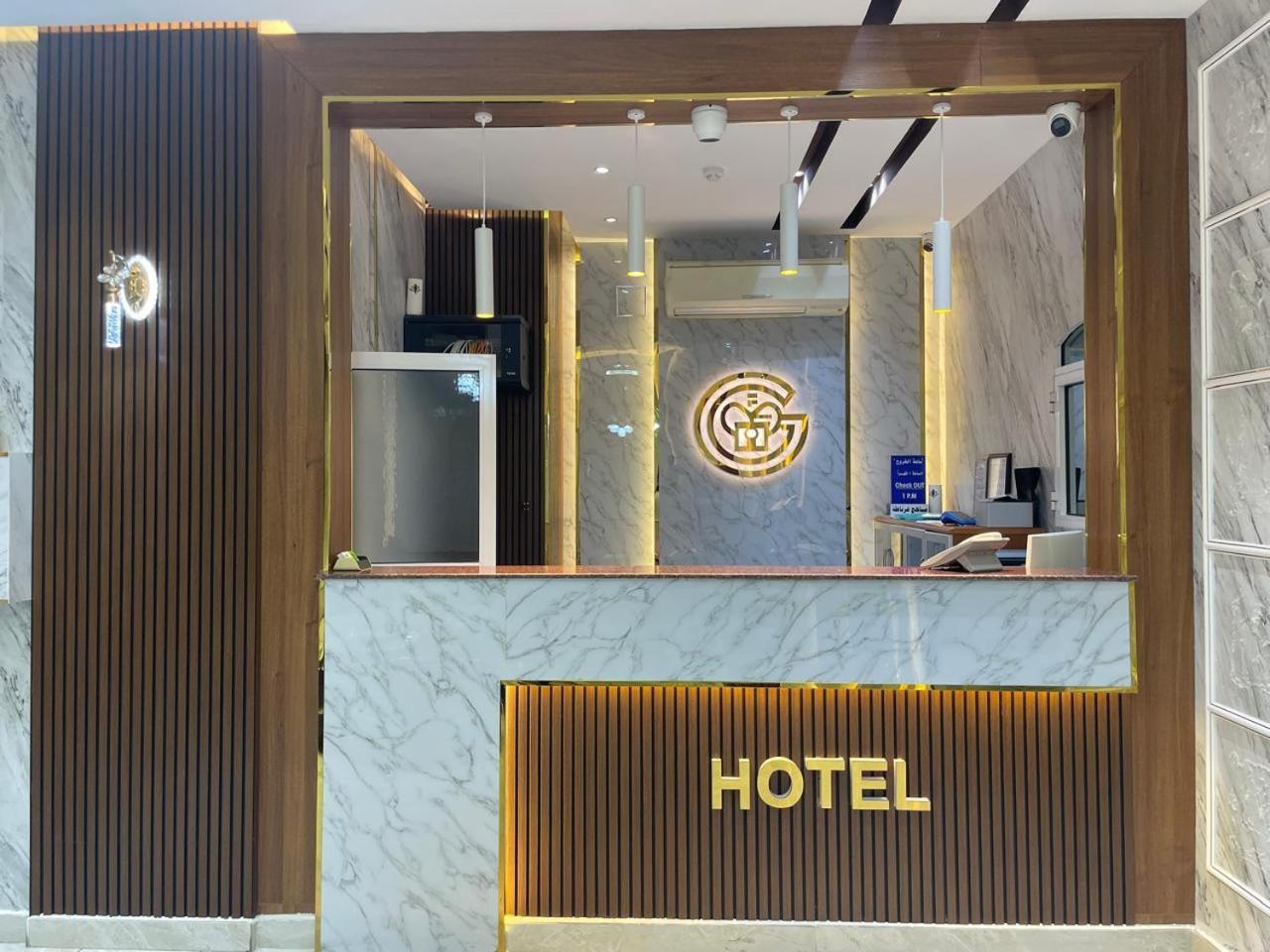 Mabahj Garnatha Hotel Apartments Сухар Екстериор снимка